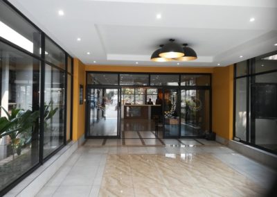 Cresta Hotel