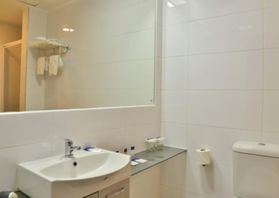Oasis ensuite bathroom