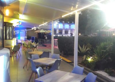 Verandah dining